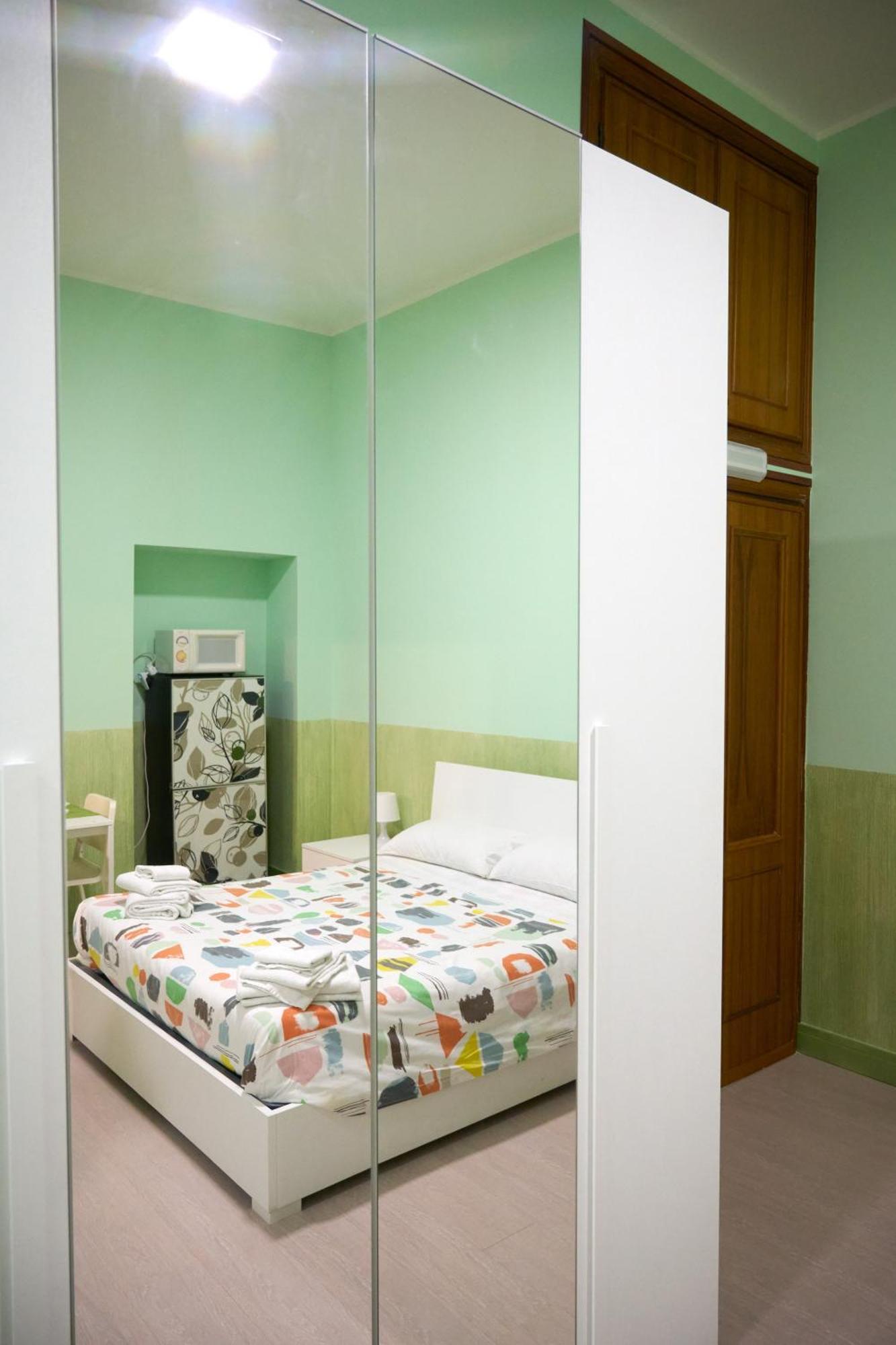 On The Rainbow B&B Rzym Zewnętrze zdjęcie