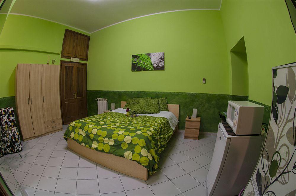 On The Rainbow B&B Rzym Zewnętrze zdjęcie